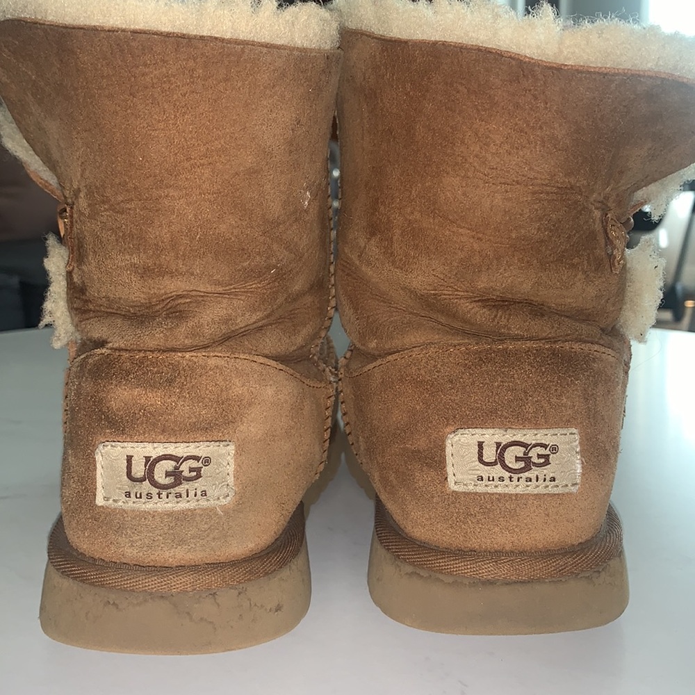 UGGs - Picture 6 of 6